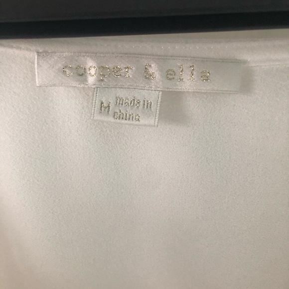 Cooper and Ella cold shoulder blouse - Picture 3 of 5